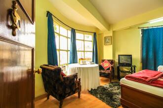 Hotel Meghma, Darjeeling 2